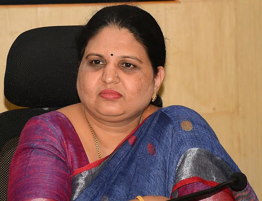 ವಿಜಯನಗರ ಜಿಲ್ಲೆಯ ನೂತನ ಜಿಲ್ಲಾಧಿಕಾರಿಯಾಗಿ ಕವಿತಾ ಮನ್ನಿಕೇರಿ