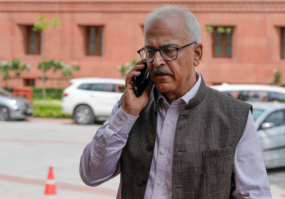 ಮಣಿಪುರಕ್ಕೆ ಮೋದಿ ಭೇಟಿ ಸಾಧ್ಯತೆ:
ಶಾಸಕರ ಜತೆ ರಾಜ್ಯಪಾಲರ ಸಭೆ 