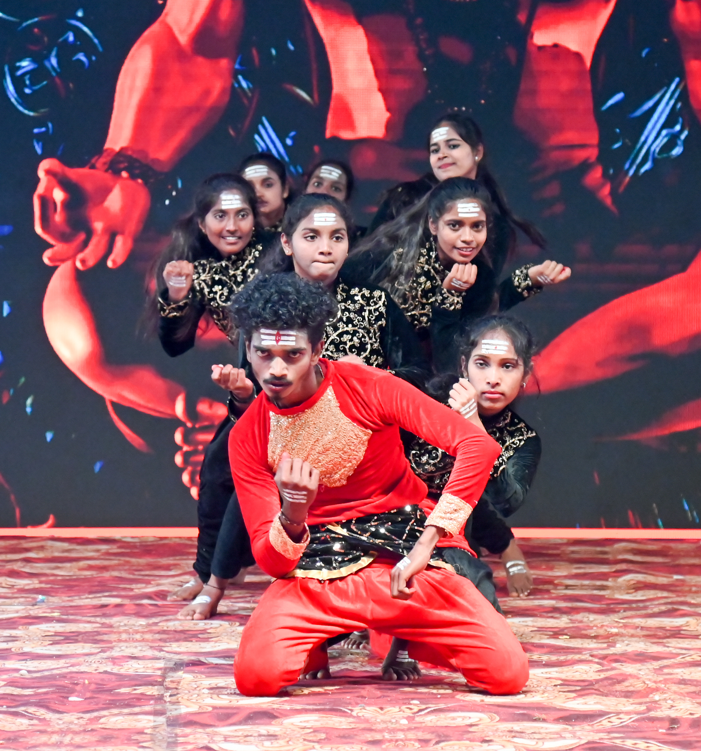 ಶಿವಮೊಗ್ಗದ ಸಹ್ಯಾದ್ರಿ ಕಾಲೇಜಿನ ವಿದ್ಯಾರ್ಥಿಗಳು ‘ಶಿವನ ನೃತ್ಯ’ ಪ್ರದರ್ಶಿಸಿದರು 