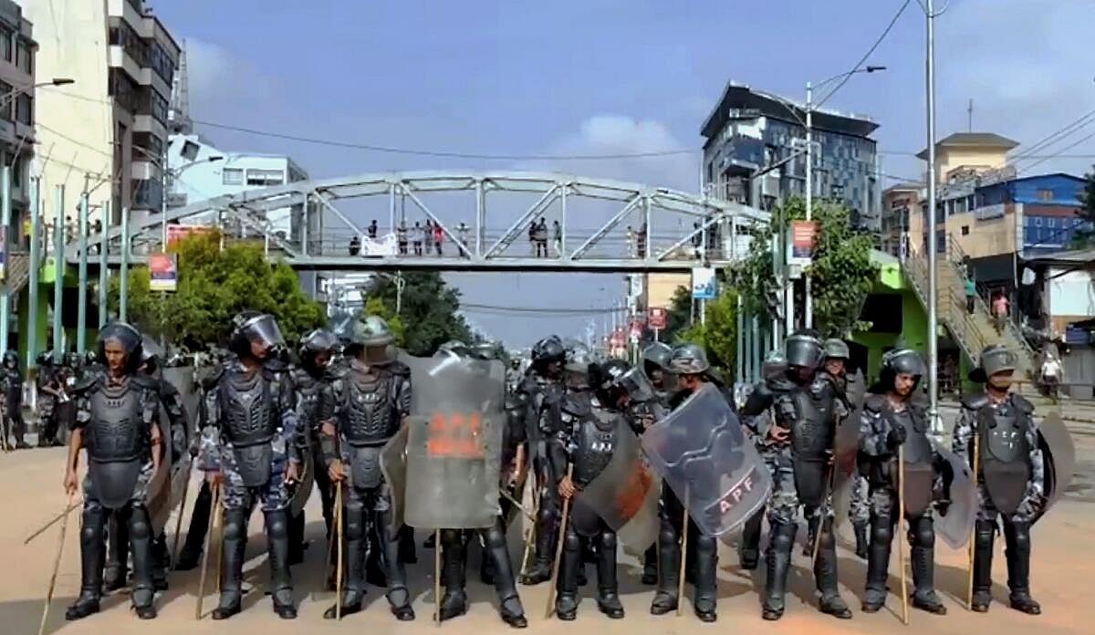 ಸಂಭವನೀಯ ಹಿಂಸಾಚಾರ ತಡೆಗೆ ಕ್ರಮ: ನೇಪಾಳದಾದ್ಯಂತ ಕರ್ಫ್ಯೂ ವಿಧಿಸಿದ ಸೇನೆ