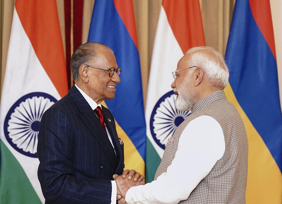 ಭಾರತ-ಮಾರಿಷಸ್ ನಡುವೆ ಸ್ಥಳೀಯ ಕರೆನ್ಸಿಗಳಲ್ಲಿ ವ್ಯಾಪಾರ: ಪ್ರಧಾನಿ ಮೋದಿ