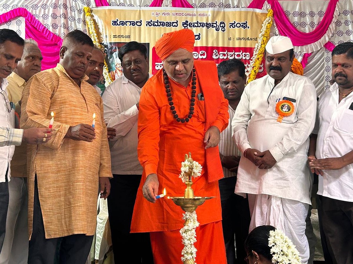 ಅಮೀನಗಡ | ಕುಲಕಸಬಿನ ಜೊತೆ ಶಿಕ್ಷಣಕ್ಕೆ ಆದ್ಯತೆ ನೀಡಿ: ಶಿವಾನಂದ ಹೂಗಾರ