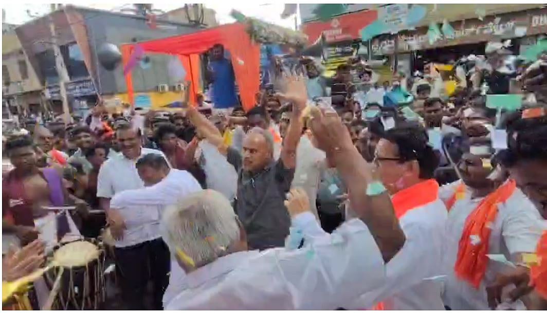 ಹಿಂದೂ ಮಹಾಗಣಪತಿ ವಿಸರ್ಜನೆ: ಶಾಸಕರಾದ ಸುರೇಶ್‌ಗೌಡ,ಜ್ಯೋತಿಗಣೇಶ್ ಮಸ್ತ್ ಡ್ಯಾನ್ಸ್