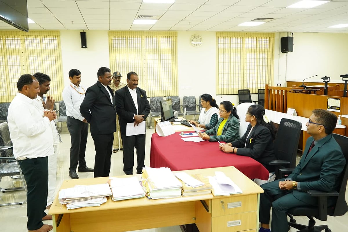 31 ನ್ಯಾಯಾಲಯಗಳಲ್ಲಿ ಲೋಕ ಅದಾಲತ್‌: ಬಳ್ಳಾರಿಯಲ್ಲಿ 11,512 ಪ್ರಕರಣ ಇತ್ಯರ್ಥ