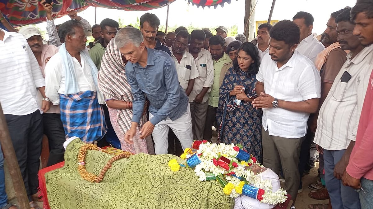 ಹಾಸನ ಅಪಘಾತ: ಗಣಪತಿ ಮೆರವಣಿಗೆಯಲ್ಲೇ ಮರೆಯಾದ ಜೀವಗಳು