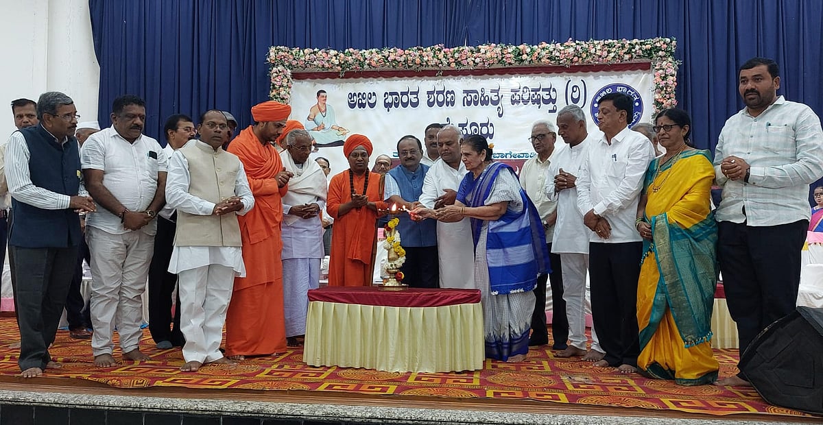 ಶರಣ ಸಾಹಿತ್ಯ ಪರಿಷತ್ತು | ಶಾಶ್ವತ ಸಭಾ ಸದಸ್ಯರ ನೇಮಿಸಿ: ಸಚಿವ ಶಿವಾನಂದ ಪಾಟೀಲ 