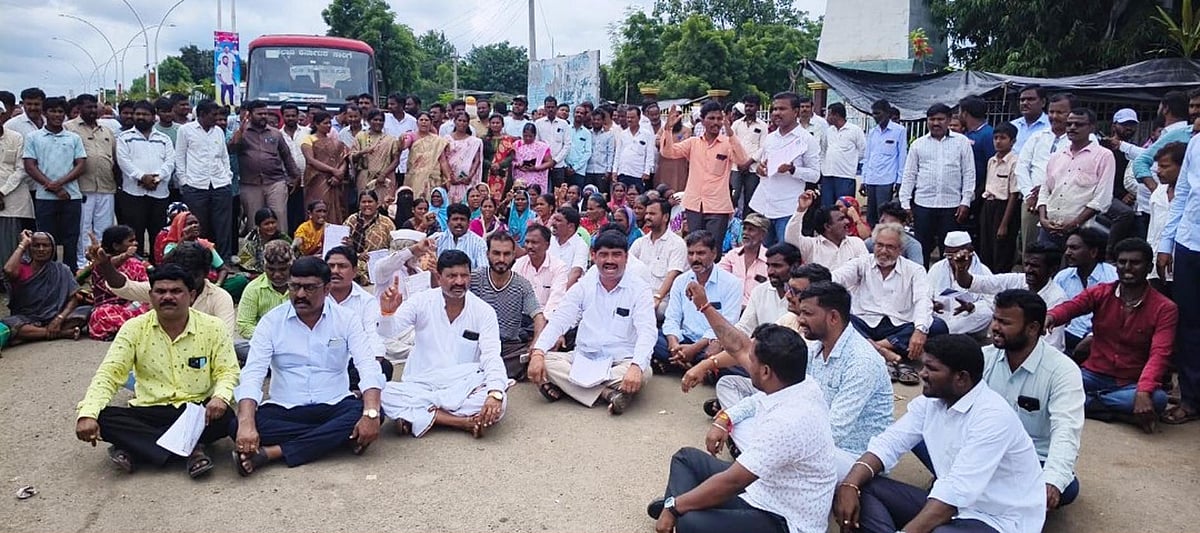 ನ್ಯಾಯ ಸಿಗದಿದ್ದರೆ ಸಿಂದಗಿ ಬಂದ್: ದಲಿತ ಸಂಘಟನೆಗಳ ಎಚ್ಚರಿಕೆ