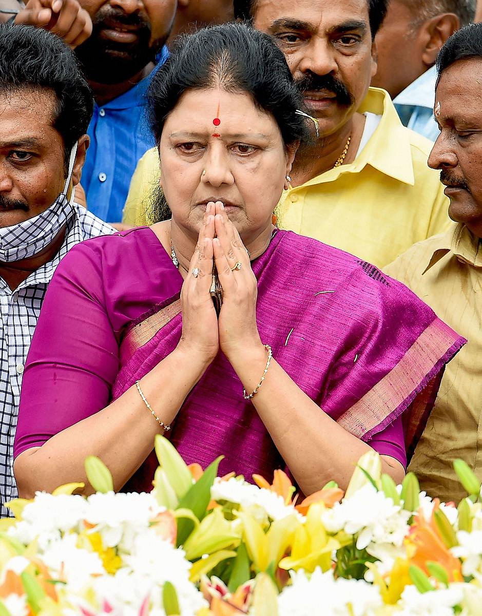 2026ರ ಚುನಾವಣೆಗೂ ಮುನ್ನ ಎಐಎಡಿಎಂಕೆ ಒಗ್ಗೂಡಬೇಕು: ಶಶಿಕಲಾ