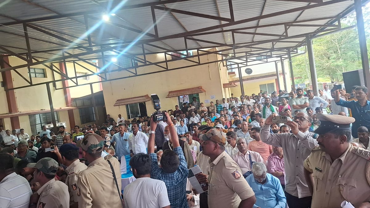 ಕಾರ್ಗಲ್: ಶರಾವತಿ ಪಂಪ್ಡ್ ಸ್ಟೋರೇಜ್ ಯೋಜನೆ ಅಹವಾಲು ಆಲಿಕೆ ಸಭೆಯಲ್ಲಿ ಗದ್ದಲ