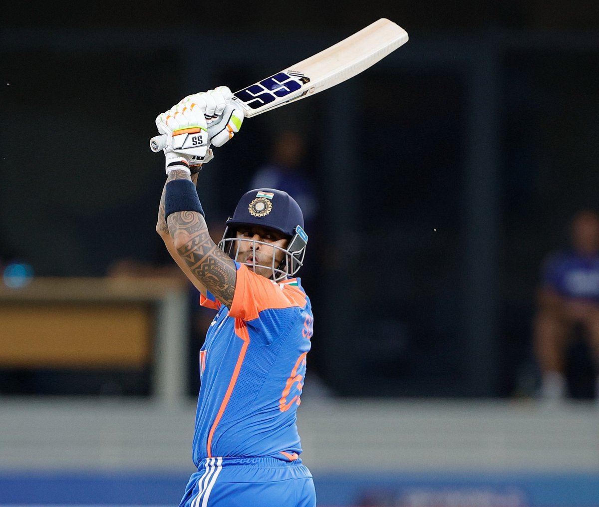 ಸೂರ್ಯ ಅವರನ್ನು 'ಹಂದಿ' ಎಂದು ಕರೆದ ಪಾಕ್ ದಿಗ್ಗಜನಿಂದ ಮತ್ತೆ ಮೊಂಡು ವಾದ