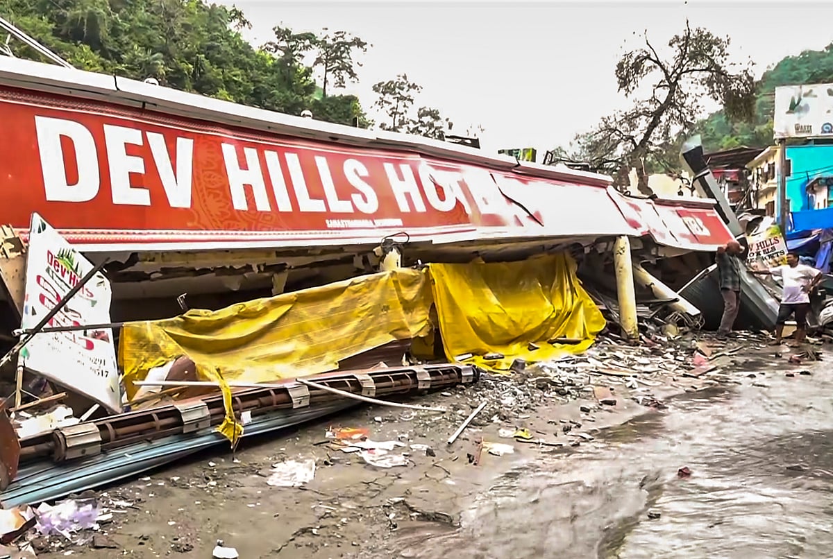 ಉತ್ತರಾಖಂಡದಲ್ಲಿ ಮಳೆ: ಮಸೂರಿಯಲ್ಲಿ ಸಿಲುಕಿರುವ 2,500 ಪ್ರವಾಸಿಗರು