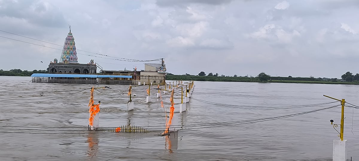 ಕಲಬುರಗಿ: ಗಾಣಗಾಪುರ, ಘತ್ತರಗಾ ಸೇತುವೆ ಜಲಾವೃತ
