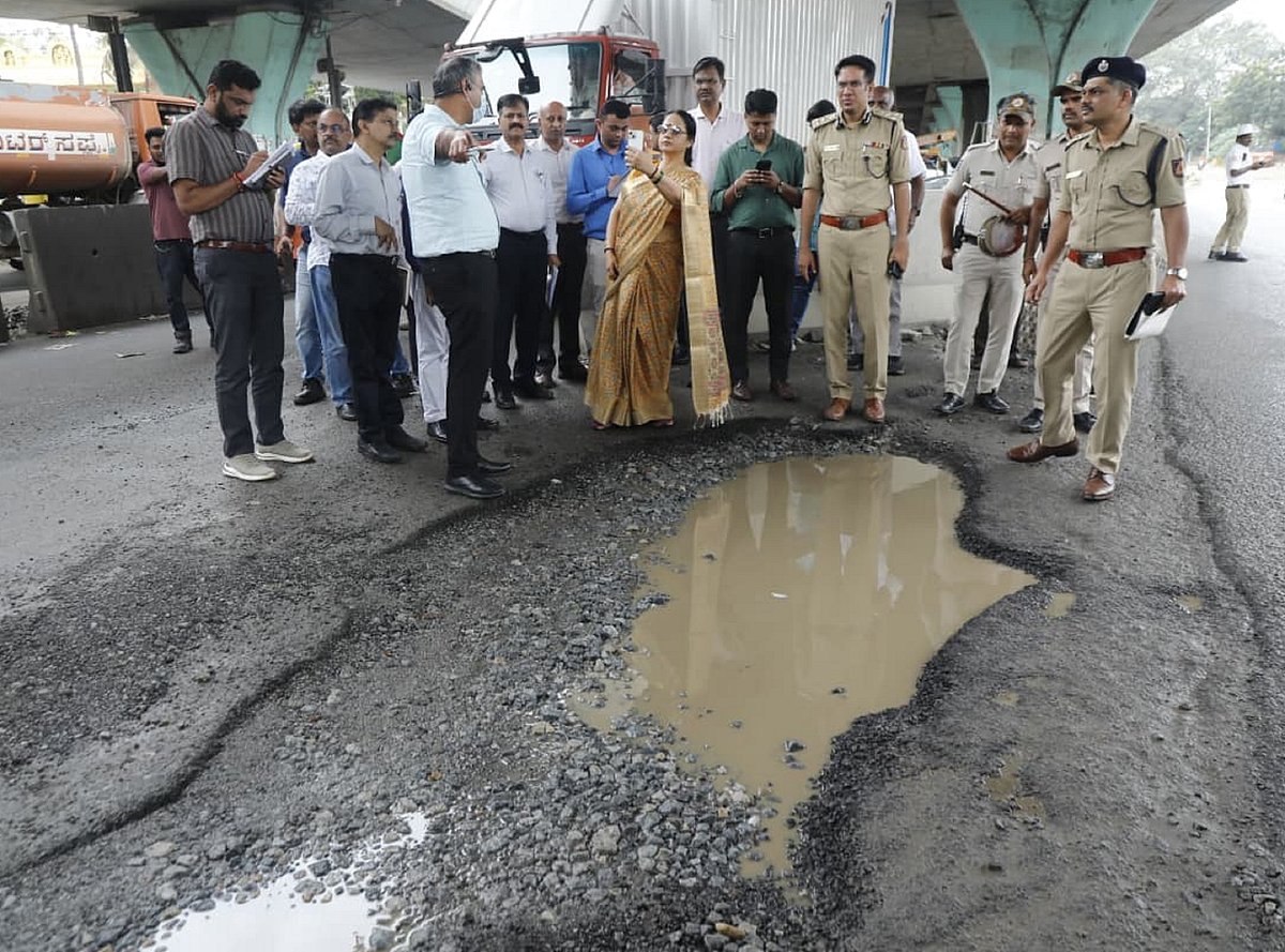 ಬೆಂಗಳೂರು: ಮಳೆ ಅನಾಹುತ ಪ್ರದೇಶಗಳಿಗೆ ಮುಖ್ಯ ಕಾರ್ಯದರ್ಶಿ ಭೇಟಿ