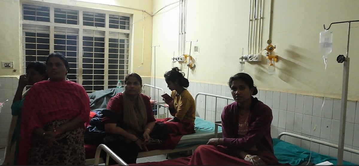 ತುಮಕೂರು: 12 ವಿದ್ಯಾರ್ಥಿನಿಯರು ಅಸ್ವಸ್ಥ; ಕಲುಷಿತ ನೀರು ಸೇವನೆ ಶಂಕೆ