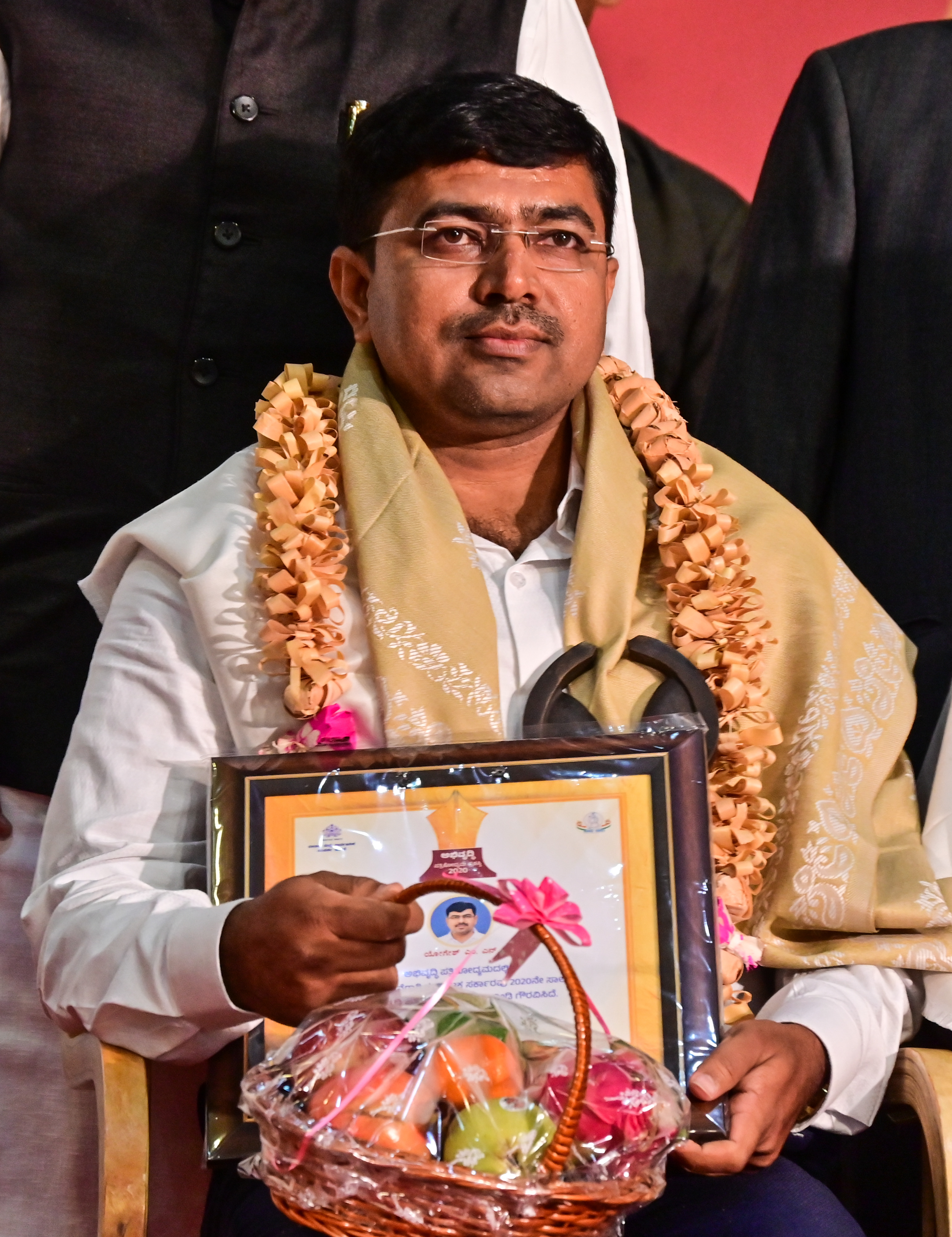 ಅಭಿವೃದ್ಧಿ ಪತ್ರಿಕೋದ್ಯಮ ಪ್ರಶಸ್ತಿ ಪಡೆದ ಎಂ.ಎನ್. ಯೋಗೇಶ್‌
ಪ್ರಜಾವಾಣಿ ಚಿತ್ರ.