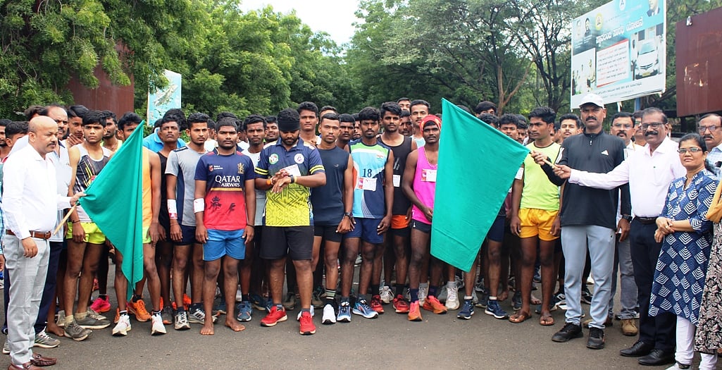 ಎಚ್‌ಐವಿ, ಏಡ್ಸ್ ಜಾಗೃತಿಗಾಗಿ ಮ್ಯಾರಾಥಾನ್: ಸಂಗಮೇಶ, ಮಹಾಲಕ್ಷ್ಮಿ ಪ್ರಥಮ