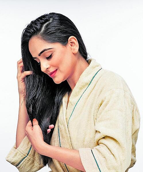 ಕ್ಷೇಮ ಕುಶಲ: ಕೂದಲಿನ ಆರೋಗ್ಯಕ್ಕೆ ಬೇಡ ಕತ್ತರಿ