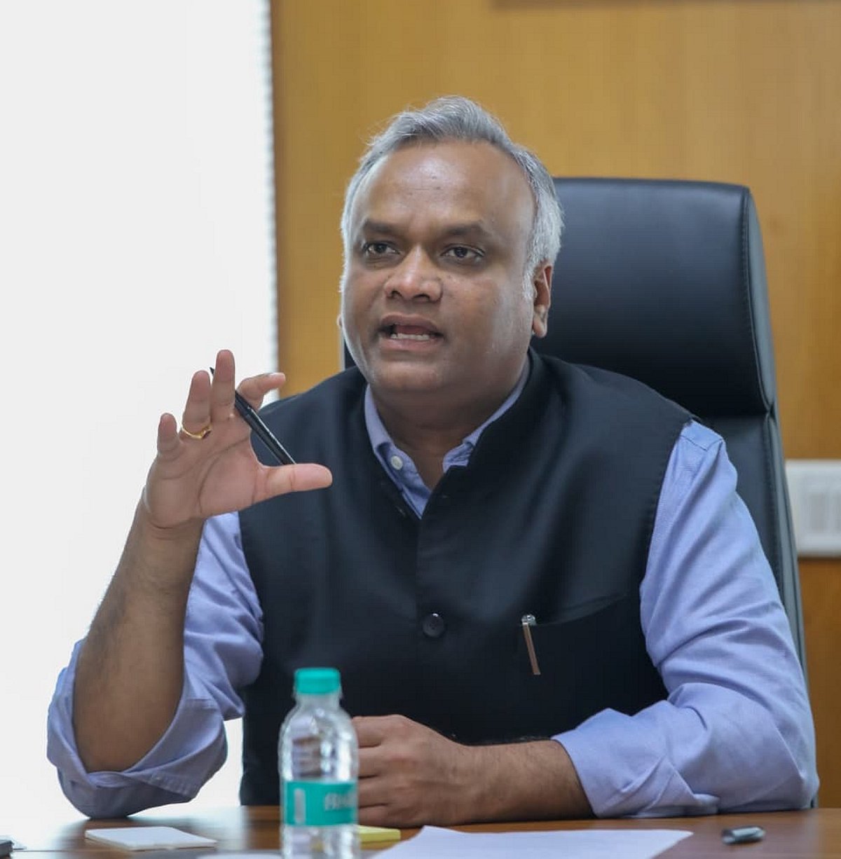 ಅತಿವೃಷ್ಟಿ, ಪ್ರವಾಹ: ತುರ್ತಾಗಿ ಸ್ಪಂದಿಸಿ: ಪ್ರಿಯಾಂಕ್‌ ಖರ್ಗೆ ಸೂಚನೆ