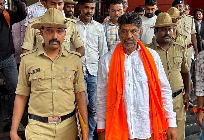 ದಕ್ಷಿಣ ಕನ್ನಡದಿಂದ ರಾಯಚೂರಿನ ಮಾನ್ವಿಗೆ ಮಹೇಶ್‌ ಶೆಟ್ಟಿ ತಿಮರೋಡಿ ಗಡೀಪಾರು