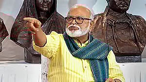 ಪ್ರವಾಹ ಸಂತ್ರಸ್ತ ರೈತರಿಗೆ ಒಂದು ತಿಂಗಳ ಸಂಬಳ ನೀಡುತ್ತೇನೆ: ಮಹಾರಾಷ್ಟ್ರ ಸಚಿವ