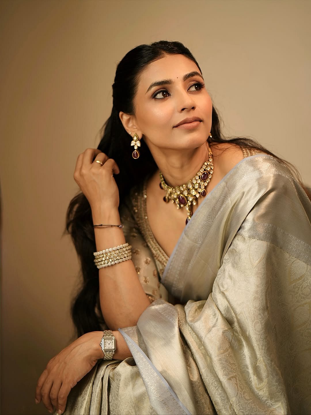 ಸಾಂಪ್ರದಾಯಿಕ ಉಡುಗೆಯಲ್ಲಿ ಗಮನ ಸೆಳೆದ 'ಕಾಂತಾರ' ಬೆಡಗಿ