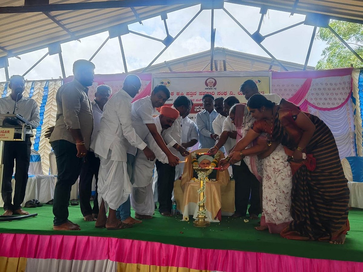 ಲೋಕಾಪುರ ಪಿಕೆಪಿಎಸ್: ₹5 ಲಕ್ಷ ಲಾಭ