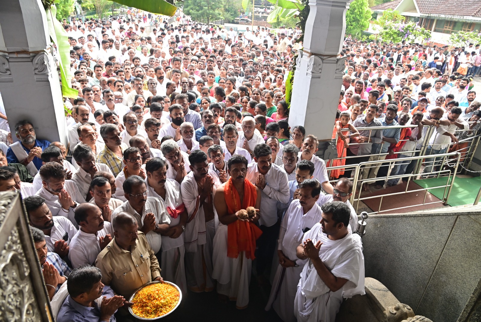 ಧರ್ಮಸ್ಥಳ ಕ್ಷೇತ್ರ ವಿರುದ್ಧದ ಅಪಪ್ರಚಾರ ಇಲ್ಲದಾಗಬೇಕು ಎಂದು ಪ್ರಾರ್ಥನೆ ಸಲ್ಲಿಸಲಾಯಿತು