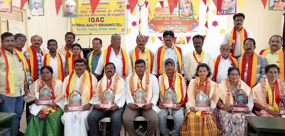 ಶ್ರೀರಂಗಪಟ್ಟಣ ದಸರಾ ಉತ್ಸವ: ಪ್ರತಿಧ್ವನಿಸಿದ ಮುಡಾ ಹಗರಣ, ಹೆಣ್ಣು ಭ್ರೂಣ ಹತ್ಯೆ