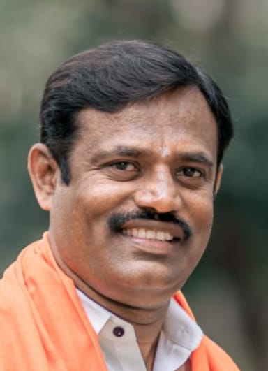 ಶ್ರೀ ಸಾಯಿ ಫೌಂಡೇಶನ್ ಅಧ್ಯಕ್ಷ ಹಾಗೂ ಶೆಟ್ಟಿಹಳ್ಳಿ ನಿವಾಸಿ ಬಿ. ಸುರೇಶ್