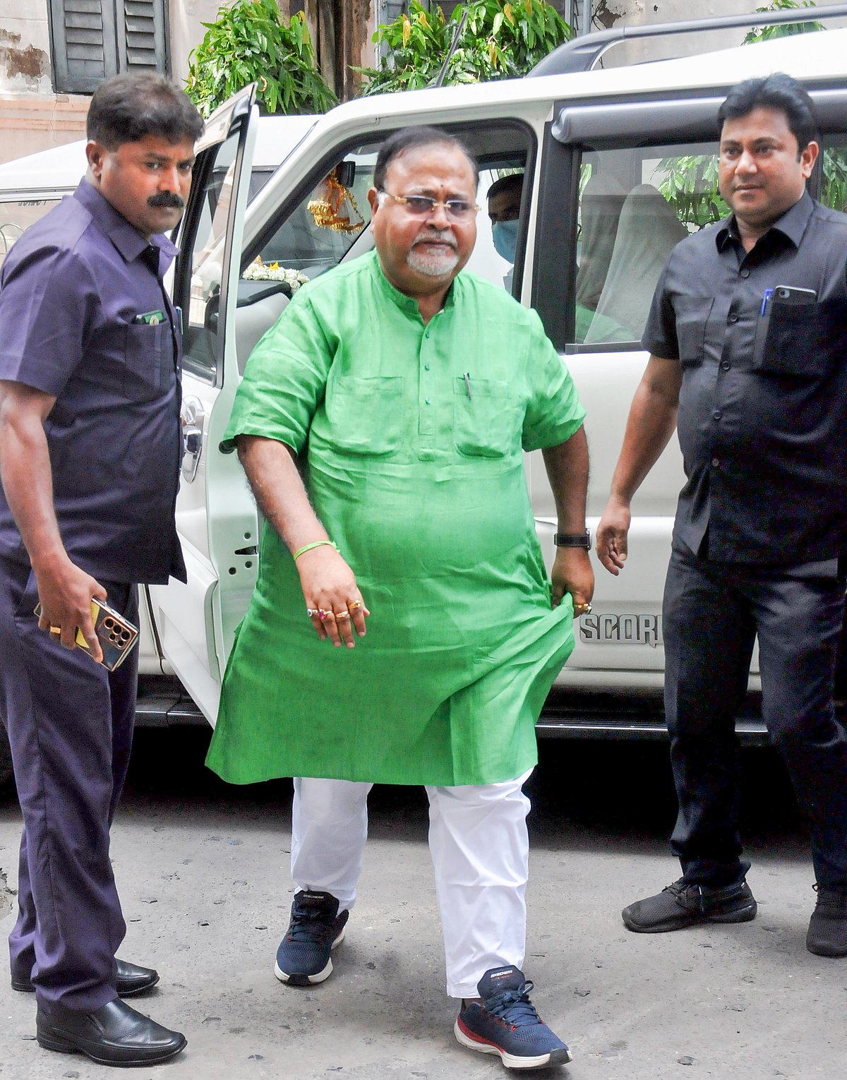 ಶಿಕ್ಷಕರ ನೇಮಕಾತಿ ಹಗರಣ: ಮಾಜಿ ಸಚಿವ ಪಾರ್ಥ ಚಟರ್ಜಿಗೆ ಜಾಮೀನು