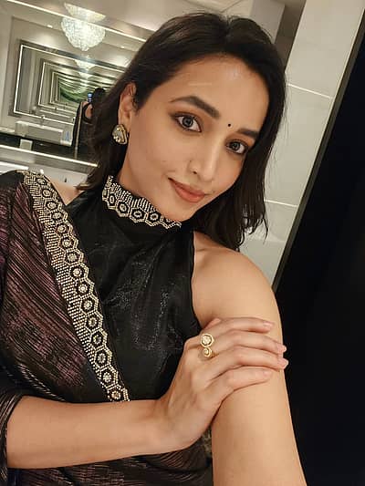 ನೀರಜಾ ಕೋನಾ ನಿರ್ದೇಶನದ ‘ತೆಲುಸು ಕದ‘ ಚಿತ್ರದಲ್ಲಿ ನಟಿಸುತ್ತಿದ್ದಾರೆ.