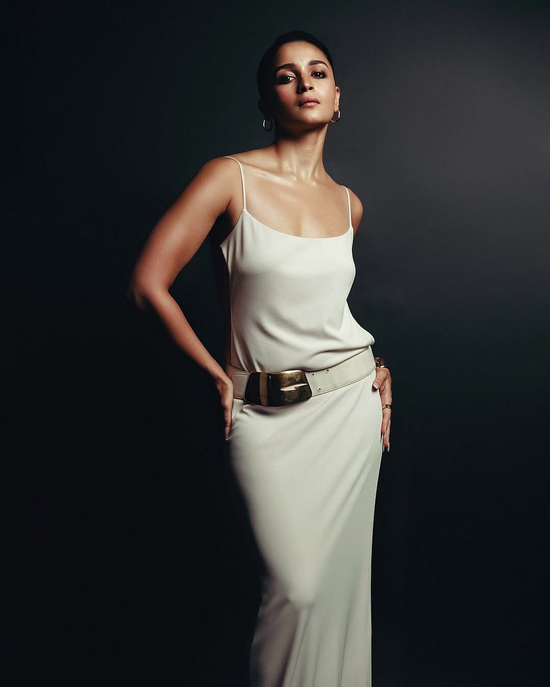 Visual Story: ಗ್ಲಾಮರಸ್‌ ಲುಕ್‌ನಲ್ಲಿ ಬಾಲಿವುಡ್‌ ನಟಿ ಆಲಿಯಾ ಭಟ್‌ 