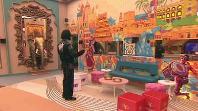 ಆದರೆ, ಎಲ್ಲ ಸೀಸನ್‌ಗಳಿಗಿಂತ ಈ ಬಾರಿಯ ಬಿಗ್‌ಬಾಸ್‌ ಸೀಸನ್ 12 ವಿಭಿನ್ನತೆ ಹಾಗೂ ವಿಶೇಷತೆಯಿಂದ ಕೂಡಿದೆ.