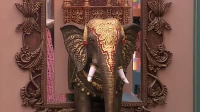 ಈ ಬಾರಿ ಬಿಗ್‌ಬಾಸ್ ಮನೆಯಲ್ಲಿ ಕನ್ನಡ ಸಾಂಸ್ಕೃತಿಕ ಪರಂಪರೆಗಳು, ಕರ್ನಾಟಕದ ಇತಿಹಾಸ ಮತ್ತು ಐತಿಹಾಸಿಕ ಲಾಂಛನಗಳನ್ನು ಅಳವಡಿಸಲಾಗಿದೆ.