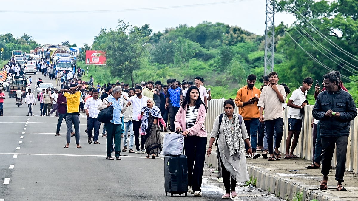 Karnataka Rains: ಕಲ್ಯಾಣ–ಉತ್ತರ ಕರ್ನಾಟಕದ ಸಂಪರ್ಕ ಕಡಿತ