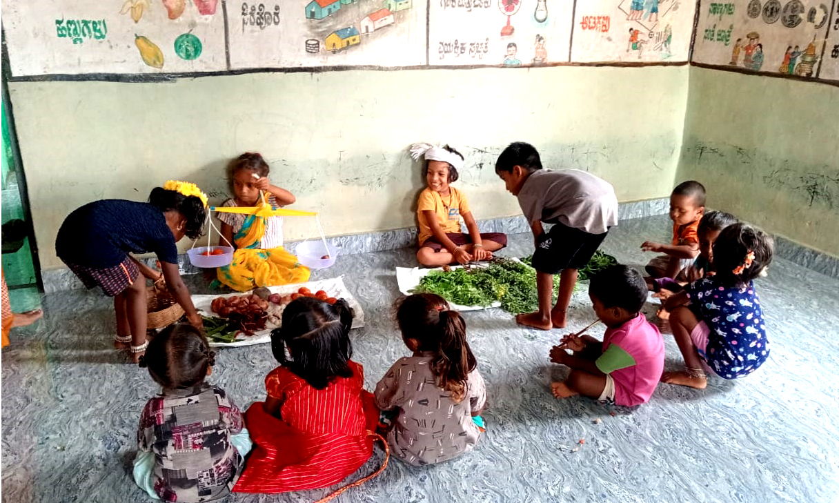 ಹಳ್ಳಿ ಸಂತೆ ಬಗ್ಗೆ ಪ್ರಾತ್ಯಕ್ಷಿಕೆ