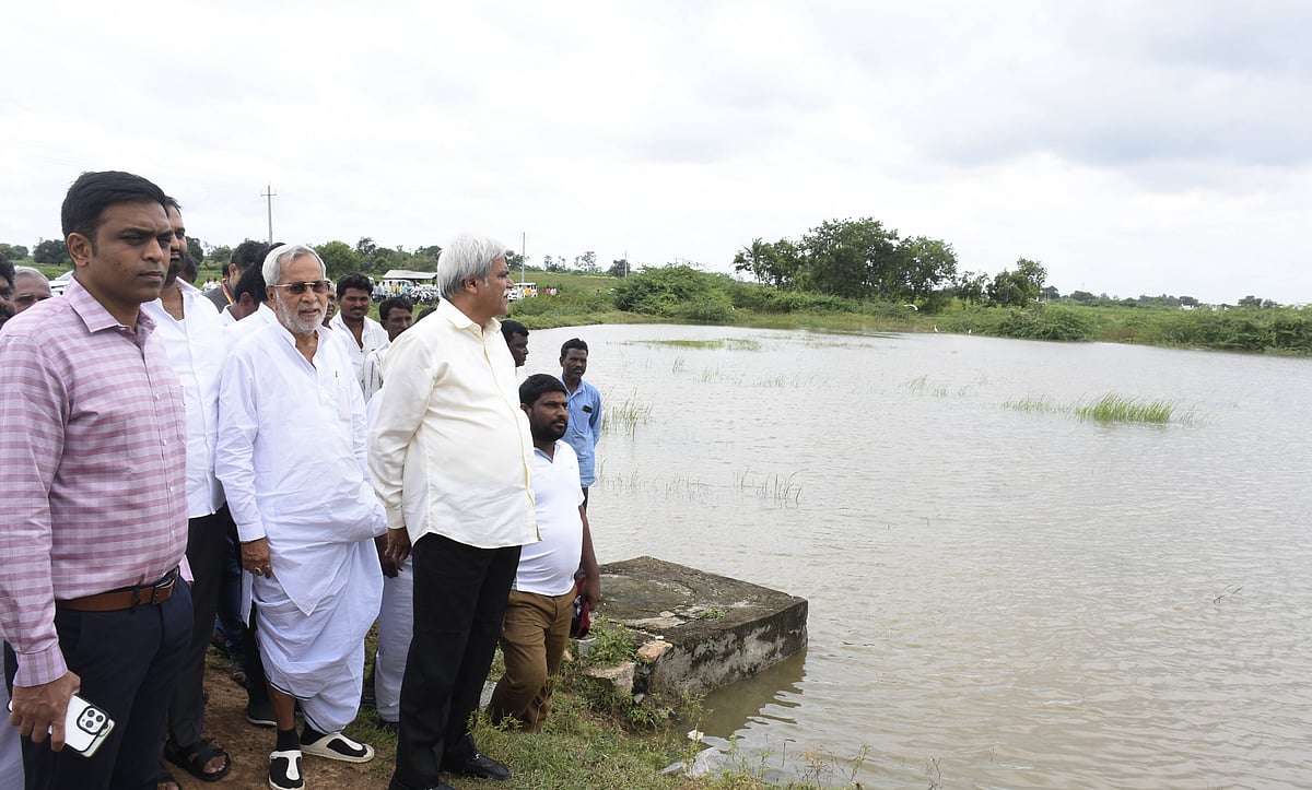 ಯಾದಗಿರಿ | ‘ಎಣ್ಣೆ ಕುಡಿಯುವ ಸ್ಥಿತಿ ಬಂದಿದೆ ಸರ್..’