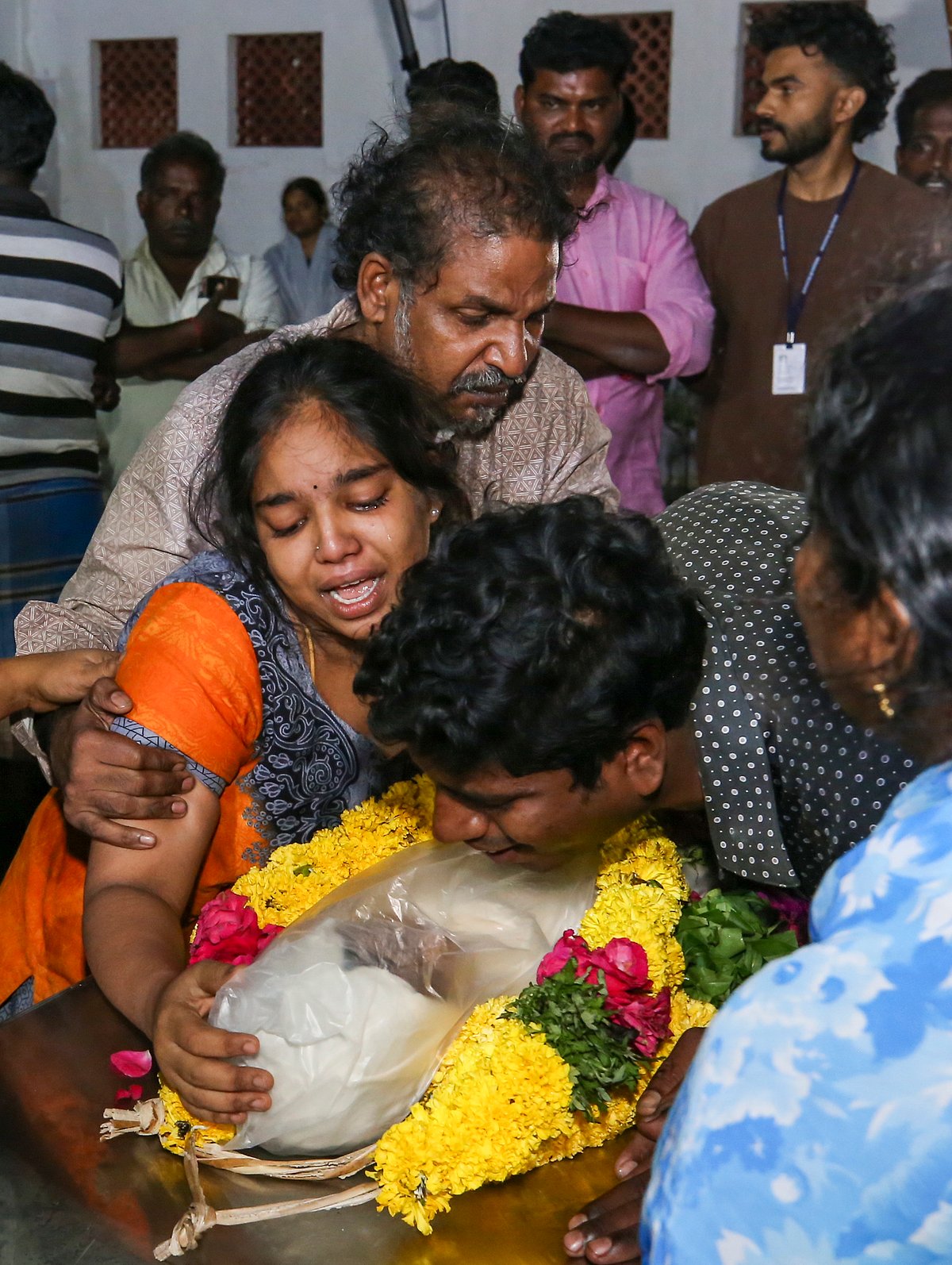 Karur Stampede | ಮೃತರ ಸಂಖ್ಯೆ 40ಕ್ಕೆ ಏರಿಕೆ: ನ್ಯಾ. ಅರುಣಾ ಸಮಿತಿಯಿಂದ ತನಿಖೆ