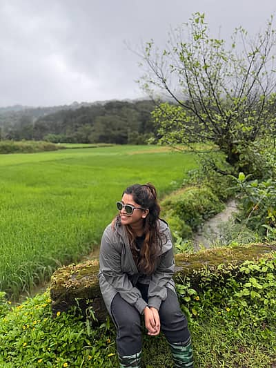 ಈ ಫೋಟೊಗಳನ್ನು ನಿರೂಪಕಿ ತಮ್ಮ ಸಾಮಾಜಿಕ ಮಾಧ್ಯಮ  ಖಾತೆಯಲ್ಲಿ ಹಂಚಿಕೊಂಡಿದ್ದಾರೆ. 