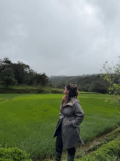 ಸದ್ಯ ಅನುಶ್ರೀ ಅವರು ಎಲ್ಲ ಕೆಲಸಕ್ಕೂ ವಿರಾಮ ಹೇಳಿ ಪತಿ ಜೊತೆಗೆ ಒಳ್ಳೆಯ ಸಮಯ ಕಳೆಯುತ್ತಿದ್ದಾರೆ. 