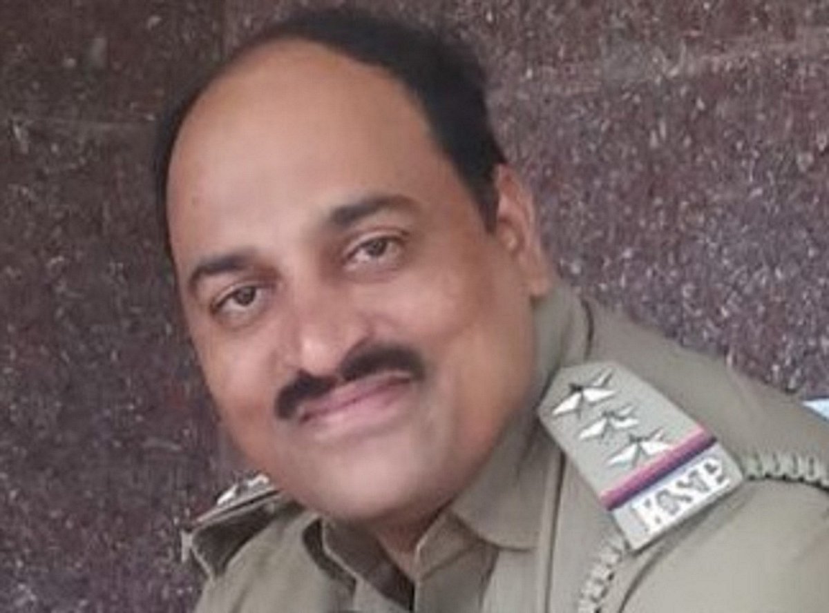 ಮಹಿಳಾ ಸಹೋದ್ಯೋಗಿಗೆ ಅಸಭ್ಯ ಸಂದೇಶ: ಹಿರೇಕೆರೂರು ಇನ್‌ಸ್ಪೆಕ್ಟರ್ ಬಸವರಾಜ ಅಮಾನತು