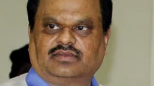 ಸಮೀಕ್ಷೆ: ನೆಟ್ವರ್ಕ್ ಇಲ್ಲದ ಗ್ರಾಮಗಳಲ್ಲಿ ಶಿಬಿರ; ಜಿಲ್ಲಾಧಿಕಾರಿ ಎಂ.ಆರ್.ರವಿ 