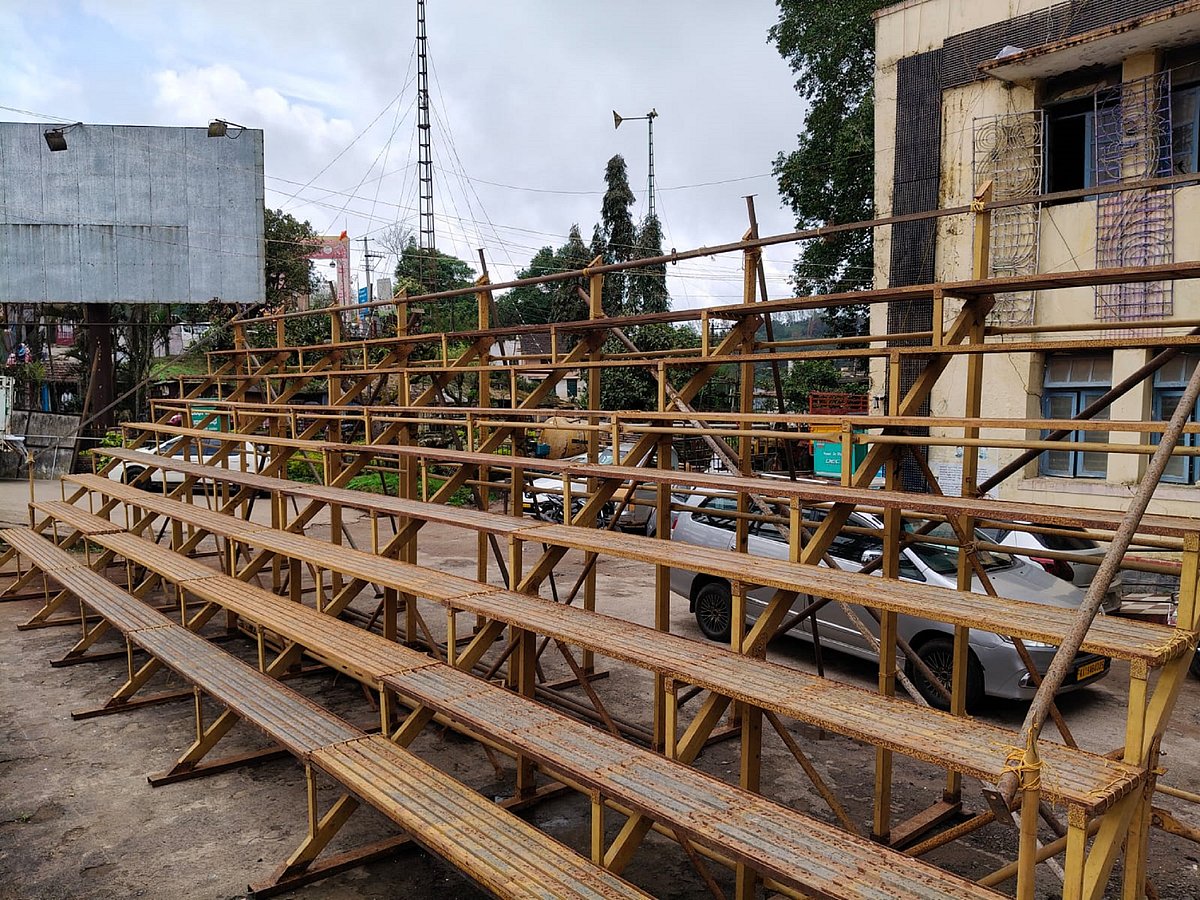 ಮಡಿಕೇರಿ ದಸರಾ: ಬೆಳಕನು ಚೆಲ್ಲುತಾ ಬಂದೇ ಬಿಟ್ಟಿತು ದಸರೆ