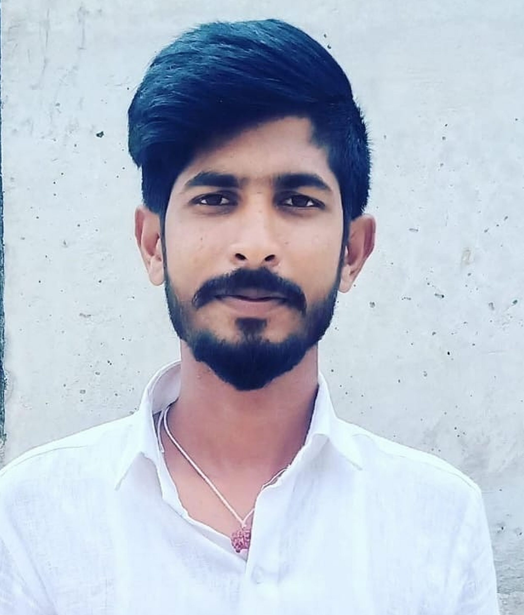 ಸಂತೋಷ ಮೆಣಸಿನಕಾಯಿ