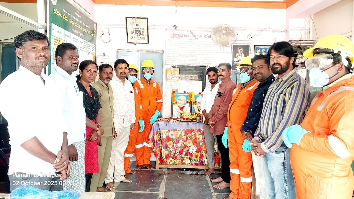 ಕನಕಗಿರಿ: ವಿವಿಧೆಡೆ ಗಾಂಧಿ ಜಯಂತಿ