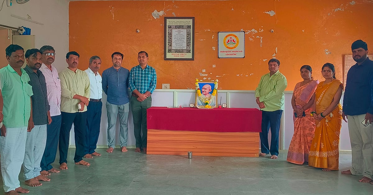 ಯಲಬುರ್ಗಾ: ಗಾಂಧಿ ಜಯಂತಿ ಆಚರಣೆ