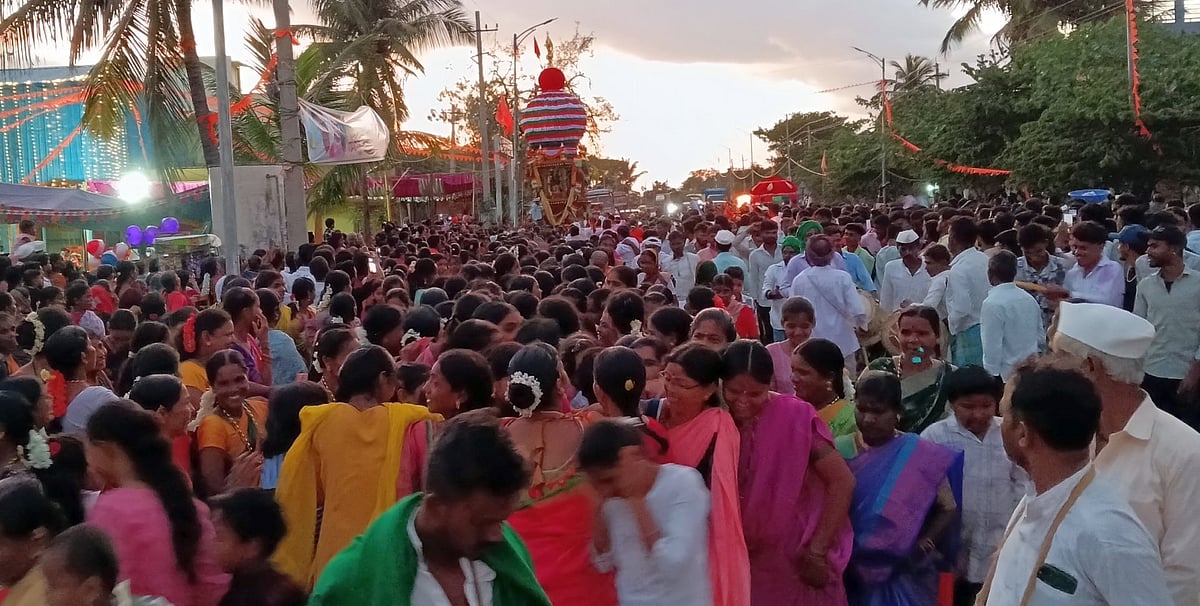 ರಾಜೂರ: ಸಂಭ್ರಮದ ದುರ್ಗಾದೇವಿ ರಥೋತ್ಸವ