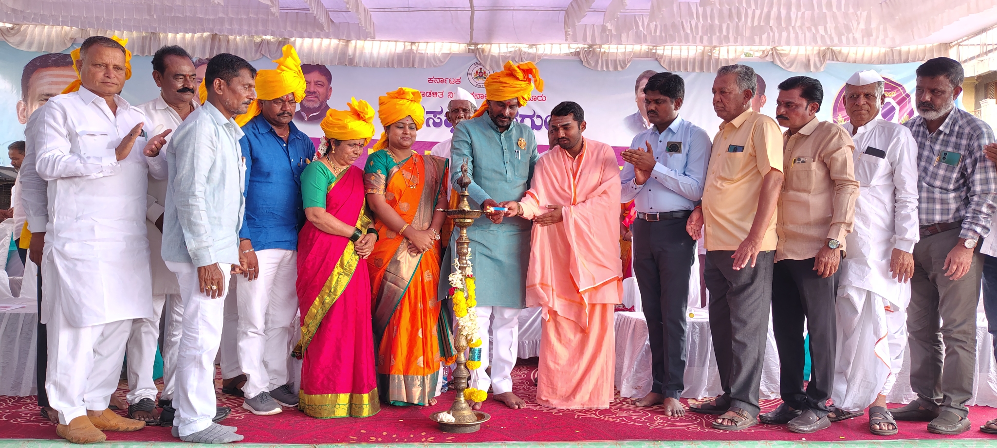 ಹುನಗುಂದ ಪುರಸಭೆ ಸುವರ್ಣ ಮಹೋತ್ಸವ ಕಾರ್ಯಕ್ರಮವನ್ನು ಶಾಸಕ ವಿಜಯಾನಂದ ಕಾಶಪ್ಪನವರ ಉದ್ಘಾಟಿಸಿದರು