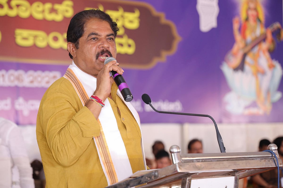 ಪ್ರಿಯಾಂಕ್‌ ಖರ್ಗೆ, ಸಂತೋಷ್ ಲಾಡ್‌ ಸಾಧನೆ ಕಳಪೆ: ಆರ್. ಅಶೋಕ ಟೀಕೆ