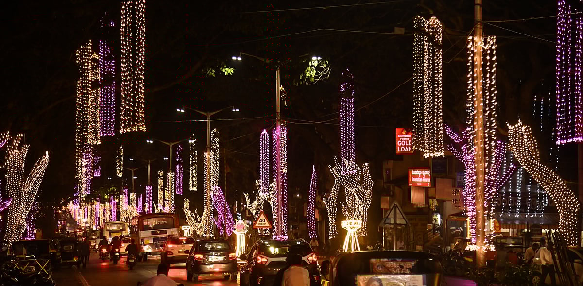 ಮೈಸೂರು: ಮುಗಿದ ದಸರಾ; ನಿಲ್ಲದ ಸಂಭ್ರಮ